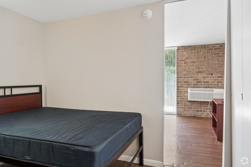 More Photos Of 600 Martin Luther King Jr Blvd, Chapel Hill Apartments For Sale