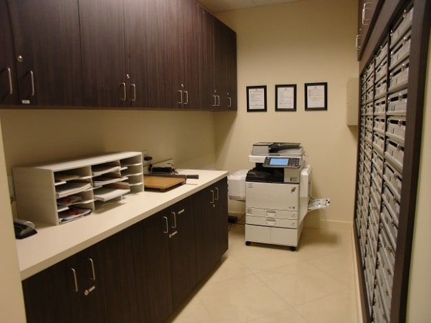 More Photos Of 15800-15880 Pines Blvd, Pembroke Pines Unknown For Lease