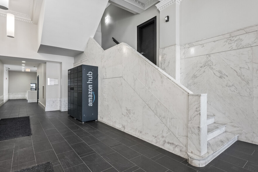 More Photos Of 4659 S Drexel Blvd, Chicago Apartments For Sale