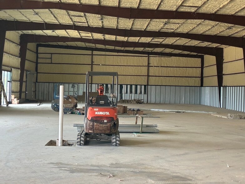 Primary Photo Of 2304 Forbes Dr, Austin Industrial For Lease