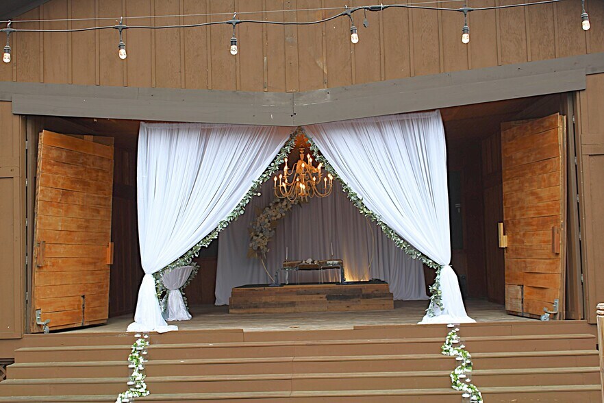 More Photos Of 7080 Dale Ridge Rd, Lancaster Convenience Store For Sale