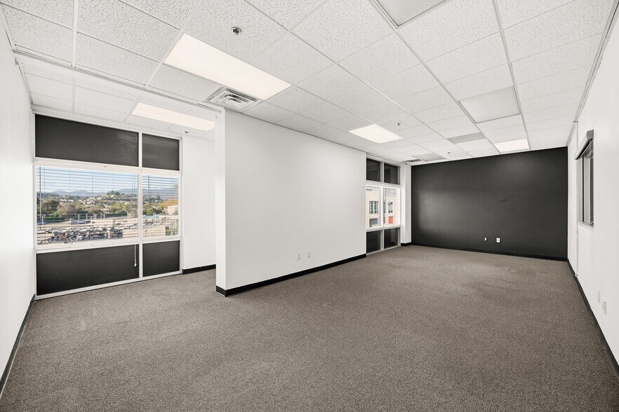 More Photos Of 1139 Westminster Ave, Alhambra Warehouse For Lease