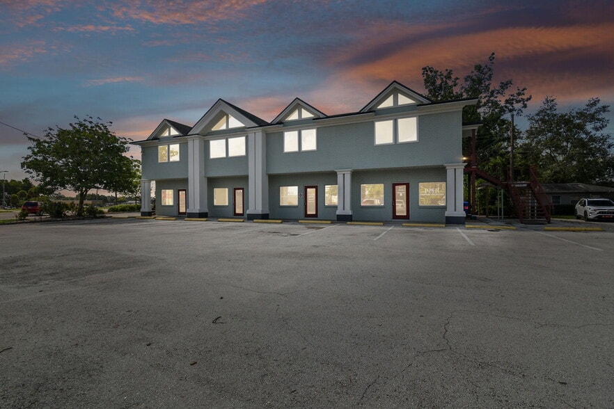 More Photos Of 1137 Bartow Rd, Lakeland Office For Lease