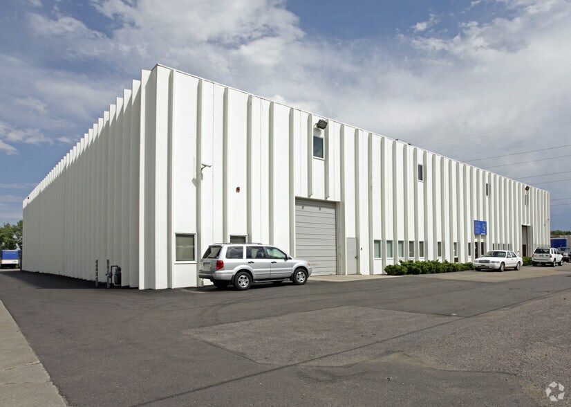 Primary Photo Of 4950 Oak St, Wheat Ridge Warehouse For Sale