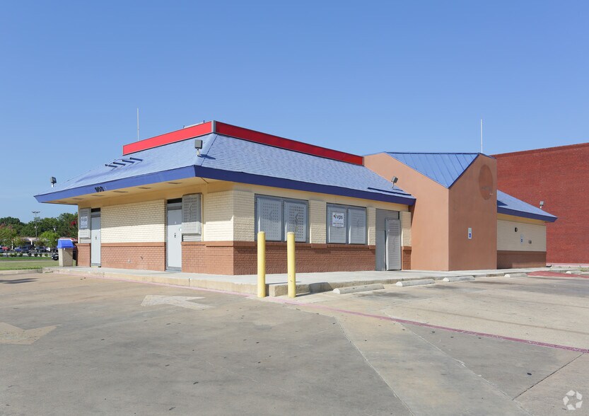 More Photos Of 503-601 N Highway 77, Waxahachie Unknown For Lease
