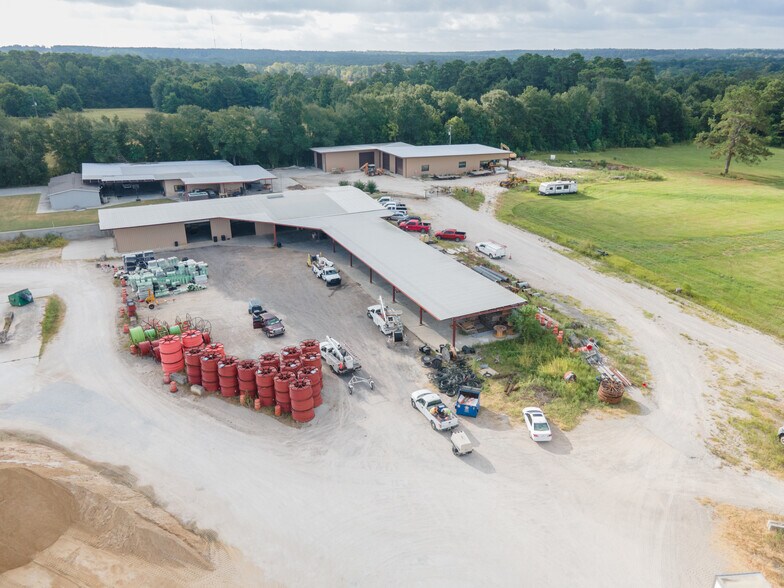 More Photos Of 12247 FM 1097 Rd, Willis Manufacturing For Sale