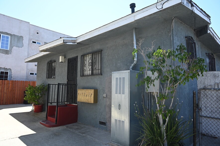More Photos Of 626 N Breed St, Los Angeles Apartments For Sale