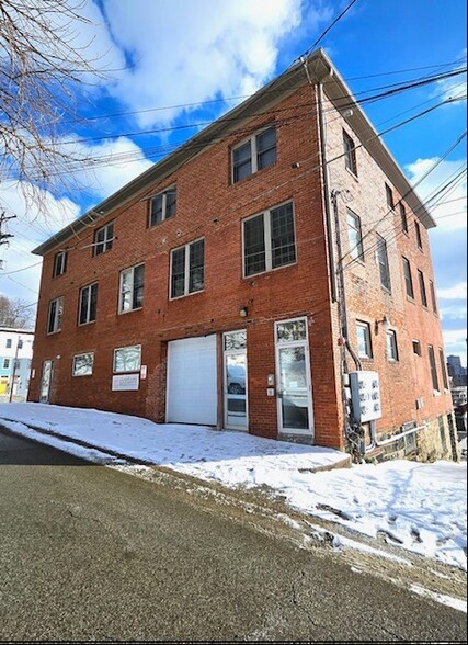 Primary Photo Of 1527 Federal St, Pittsburgh Apartments For Sale