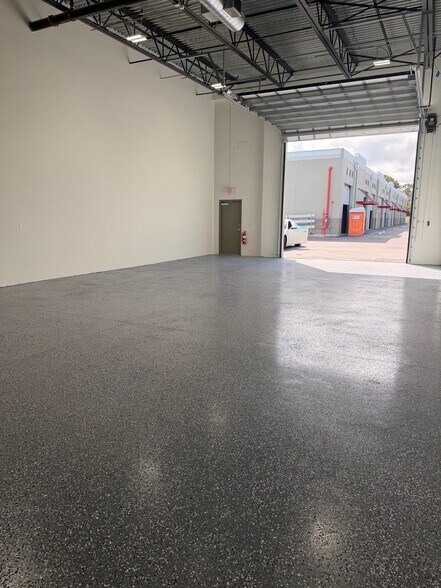 More Photos Of 7040 SE Federal Hwy, Hobe Sound Warehouse For Sale