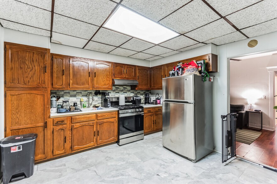 More Photos Of 3903-3905 Bergenline Ave, Union City Storefront Retail Residential For Sale