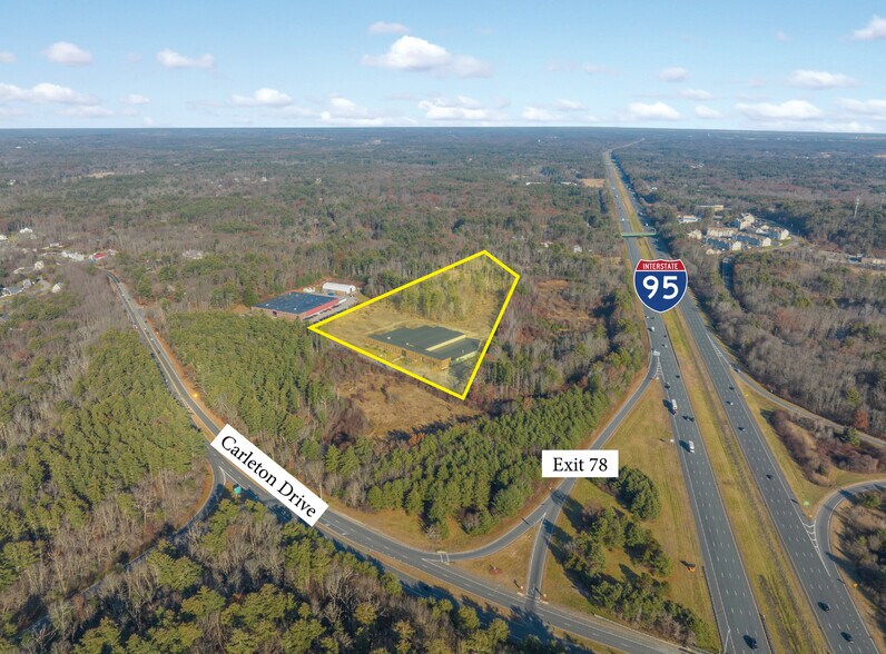 More Photos Of 16 Carleton Dr, Georgetown Warehouse For Lease