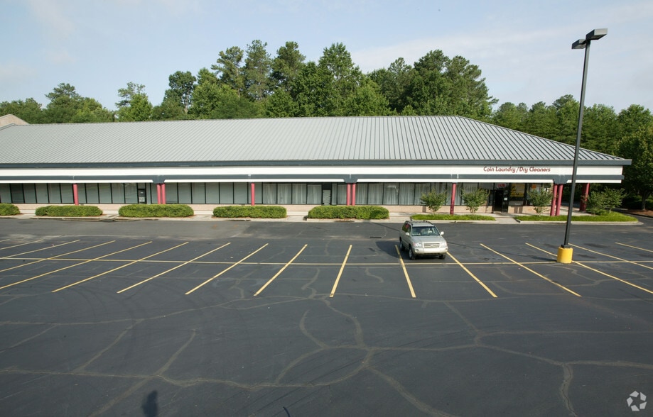 More Photos Of 2217 Roswell Rd, Marietta Unknown For Lease