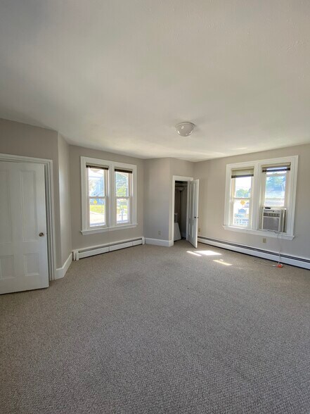 More Photos Of 20 Main St, Northborough Office For Sale