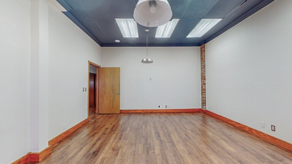 More Photos Of 306 E Tyler St, Tampa Medical For Lease