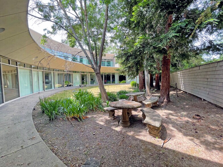 More Photos Of 2421 Mendocino Ave, Santa Rosa Office For Sale