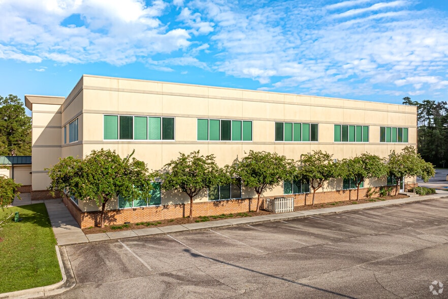 More Photos Of 64040 Highway 434, Lacombe Medical For Lease