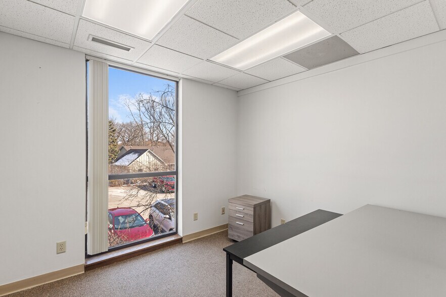 More Photos Of 4341 S Westnedge Ave, Kalamazoo Office For Lease