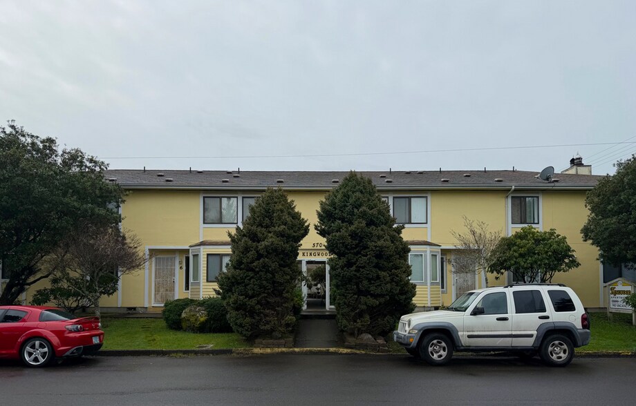 More Photos Of 570 Kingwood St, Florence Apartments For Sale