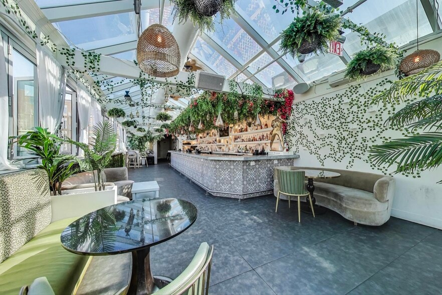 More Photos Of 1355 U St NW, Washington Restaurant For Lease
