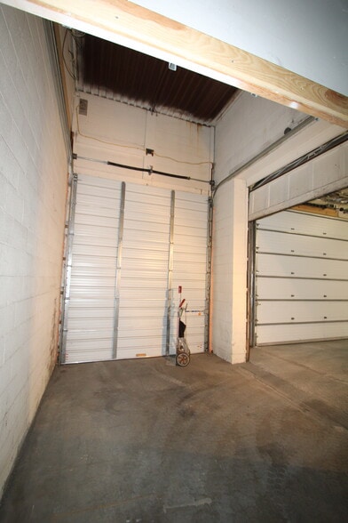 More Photos Of 7 Henry St, Worcester Warehouse For Sale