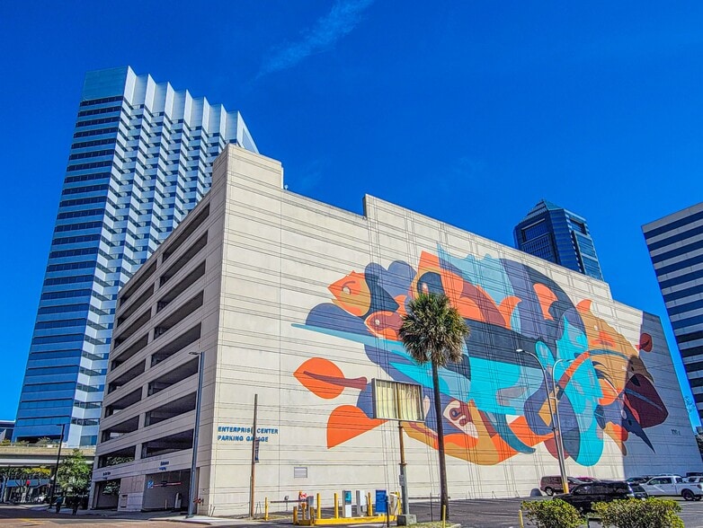 More Photos Of 301 W Bay St, Jacksonville Office For Sale