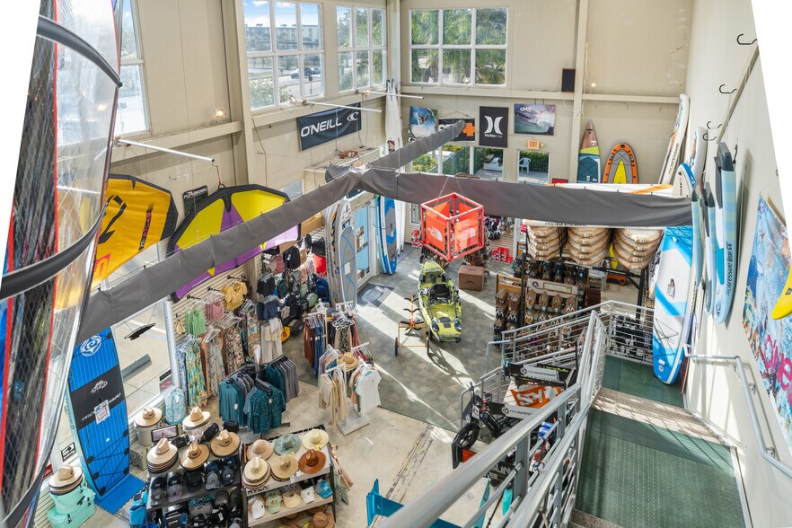 More Photos Of 3090 Ridgewood Dr, Daytona Beach Freestanding For Sale