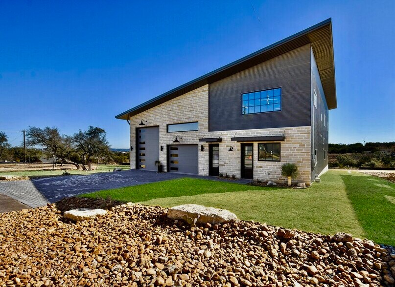 More Photos Of 1301 O Reilly Ct, Lakeway Specialty For Sale