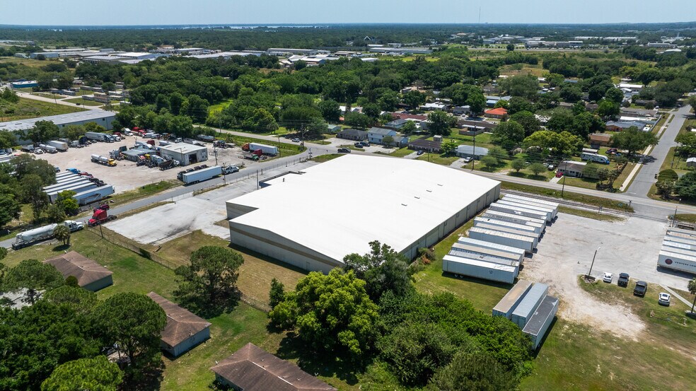 More Photos Of 2715 Crystal Lake Acres Dr, Lakeland Warehouse For Sale