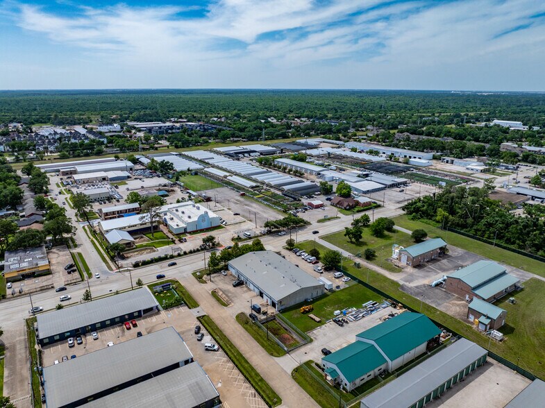 More Photos Of 1440 Brittmoore Rd, Houston Storefront For Lease