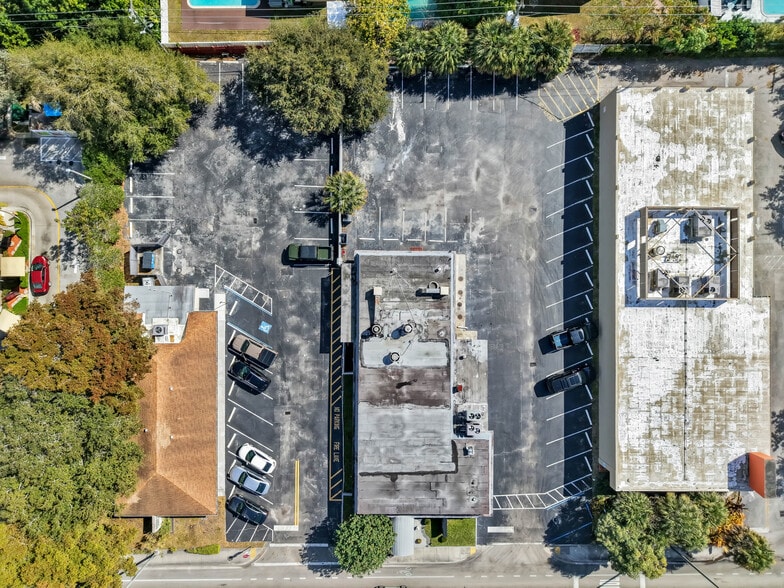 More Photos Of 2220 N University Dr, Fort Lauderdale Restaurant For Sale
