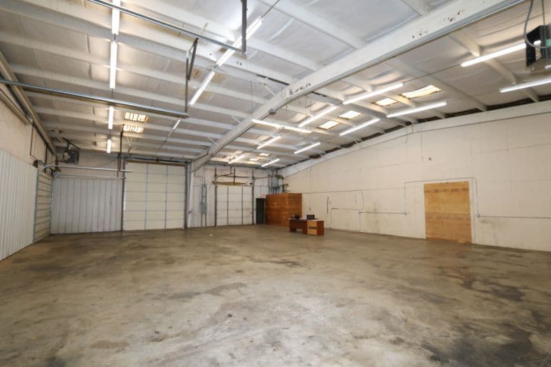 More Photos Of 5205 Old Buncombe Rd, Greenville Warehouse For Lease