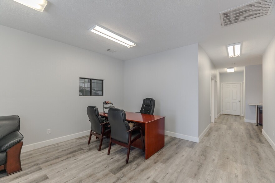 More Photos Of 8601 Fawn Trl, Conroe Warehouse For Sale