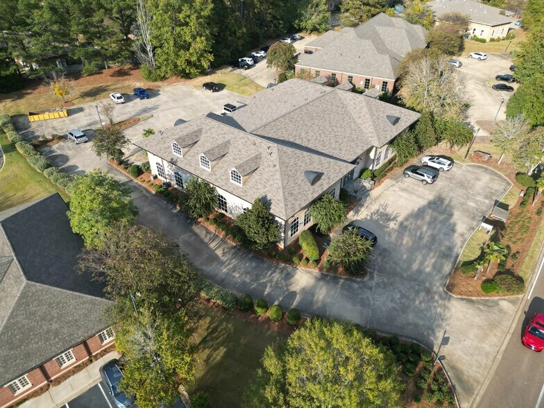 More Photos Of 587 Highland Colony Pky, Ridgeland Office For Lease