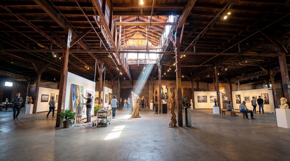 More Photos Of 2303 N Market St, Jacksonville Warehouse For Sale