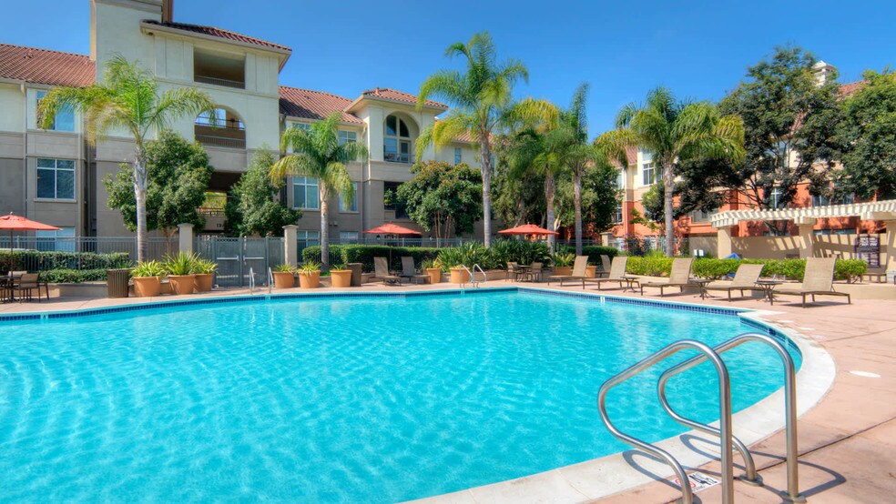 More Photos Of 1001-1101 Park Pl, San Mateo Apartments For Lease