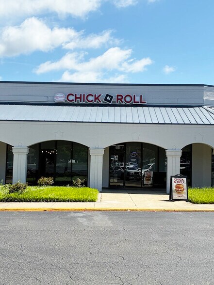 More Photos Of 1920 Centerville Tpke, Virginia Beach General Retail For Lease