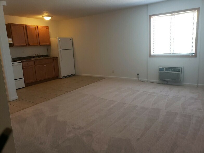 More Photos Of 2490 N Water St, Decatur Apartments For Sale