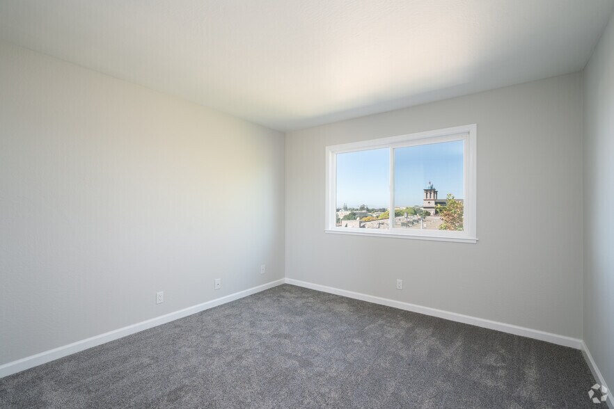 More Photos Of 23914 2nd St, Hayward Apartments For Sale