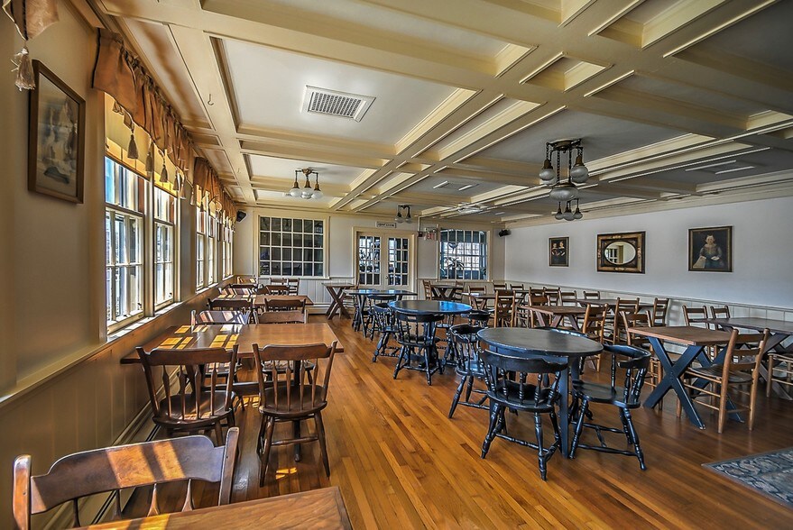 More Photos Of 4115 Old Post Rd, Charlestown Hotel For Sale