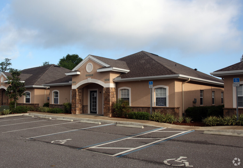 Primary Photo Of 33853 State Road 54, Wesley Chapel Medical For Lease