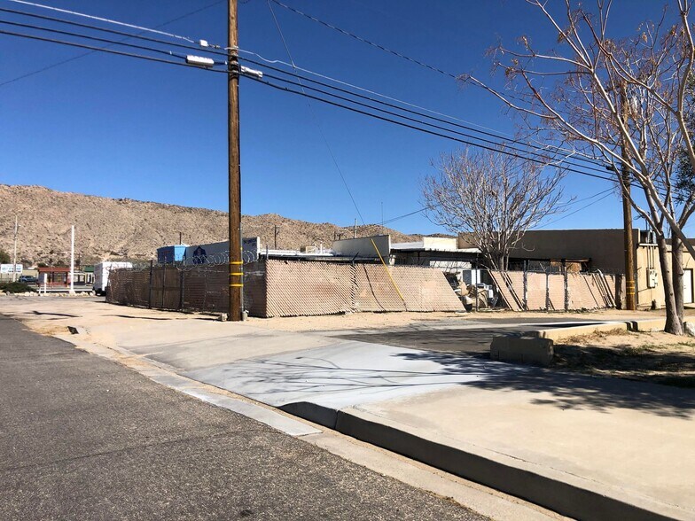More Photos Of 55985 29 Palms Hwy, Yucca Valley Convenience Store For Sale