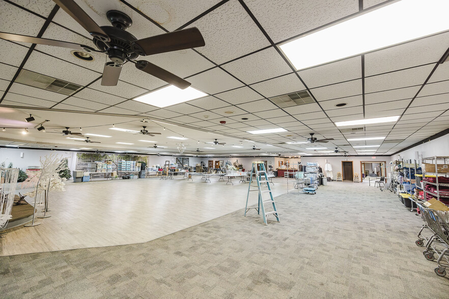 More Photos Of 2350 E 8th St, Hays Freestanding For Sale