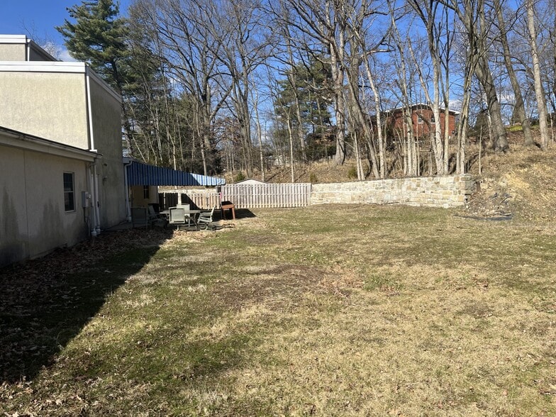 More Photos Of 5347 Brightwood Rd, Bethel Park Continuing Care Retirement Community For Sale