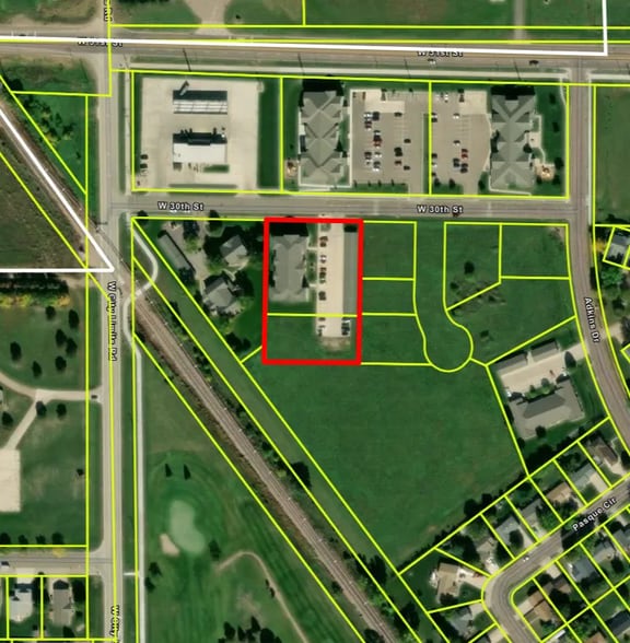 More Photos Of 1313 W 30th St, Yankton Apartments For Sale