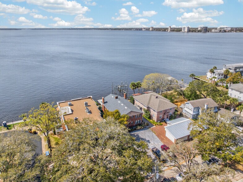 More Photos Of 1710 River Rd, Jacksonville Apartments For Sale