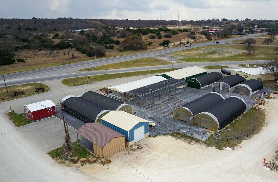 More Photos Of 111 US 84 hwy, Goldthwaite Freestanding For Sale