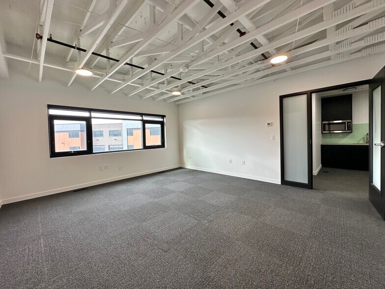 More Photos Of 4376 Forestdale Dr, Park City Research And Development For Sale