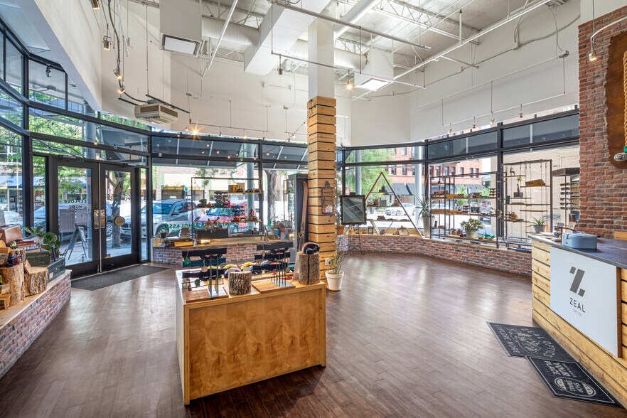 More Photos Of 2036-2098 Broadway St, Boulder Office For Lease