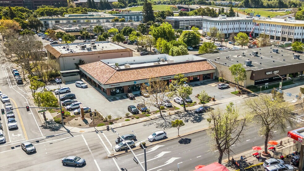 More Photos Of 7900-7916 Dublin Blvd, Dublin General Retail For Sale