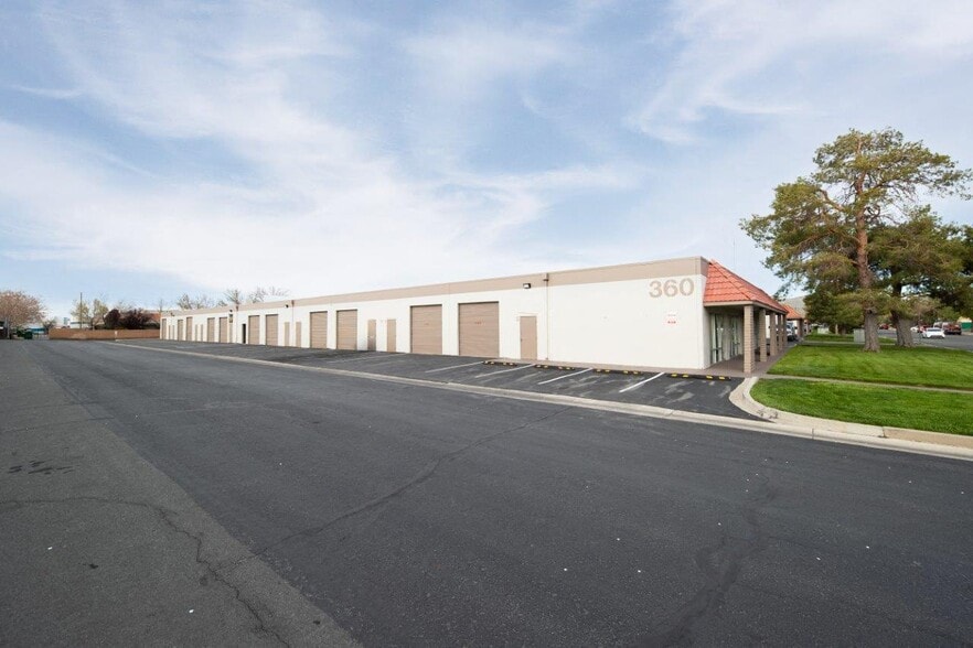 More Photos Of 360 Freeport Blvd, Sparks Warehouse For Lease